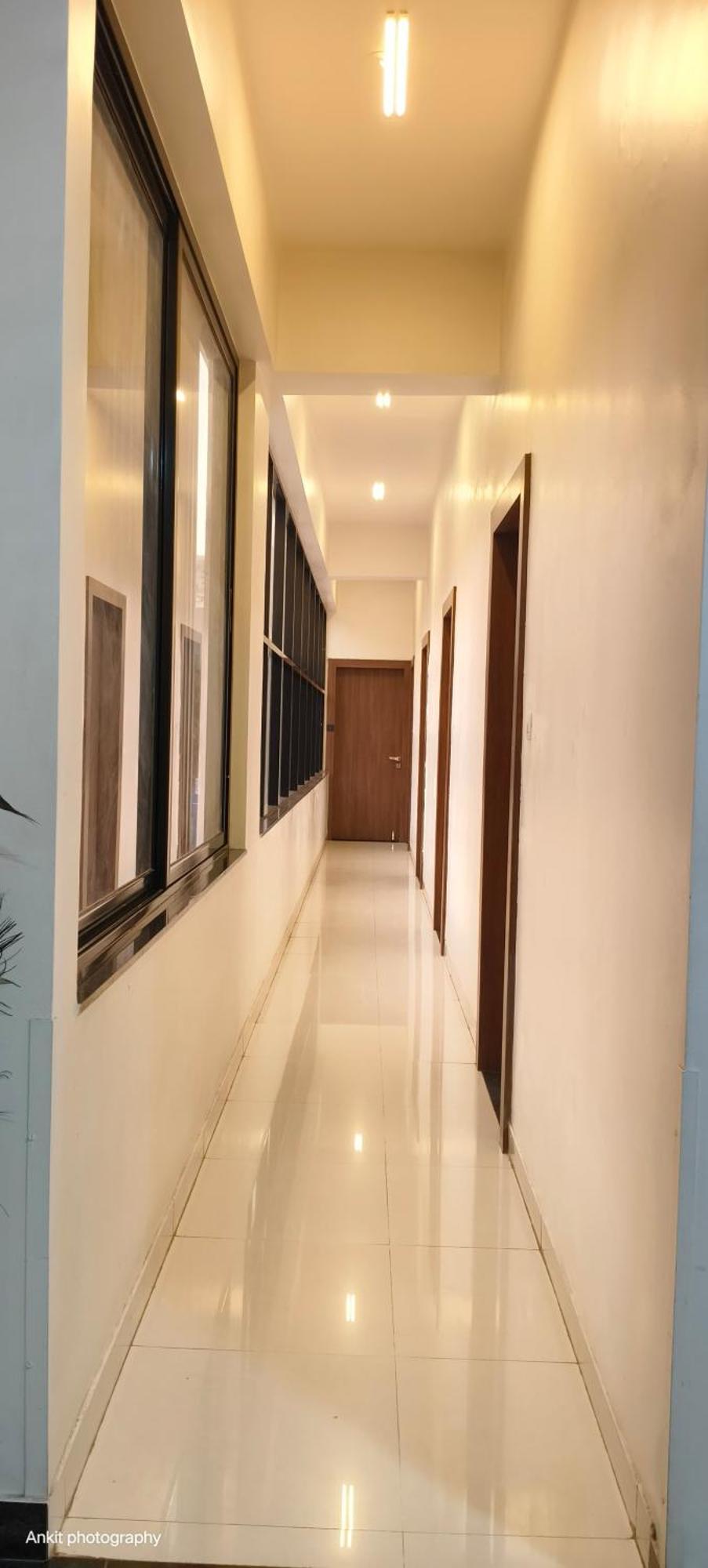 Fabhotel Royal Suits - Nr Mahadji Shinde Chhatri Mundhwa Bagian luar foto
